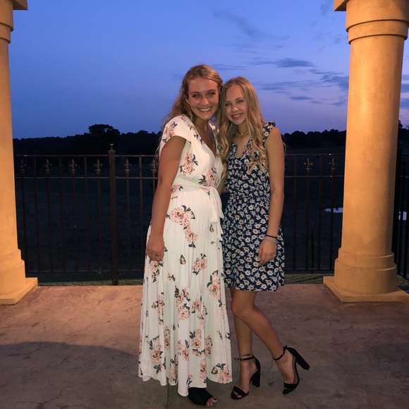 Meet your posher, Raven - Picture 5 of 7